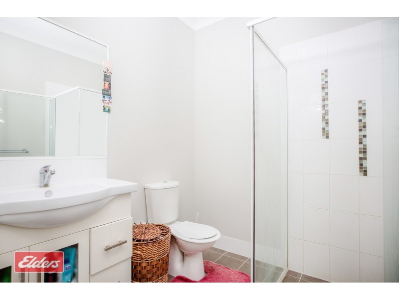 2/23 Tilley Street, Redcliffe QLD 4020