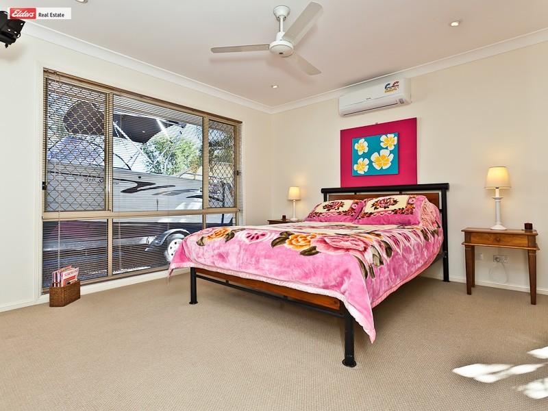 18 Roma Street, Scarborough QLD 4020