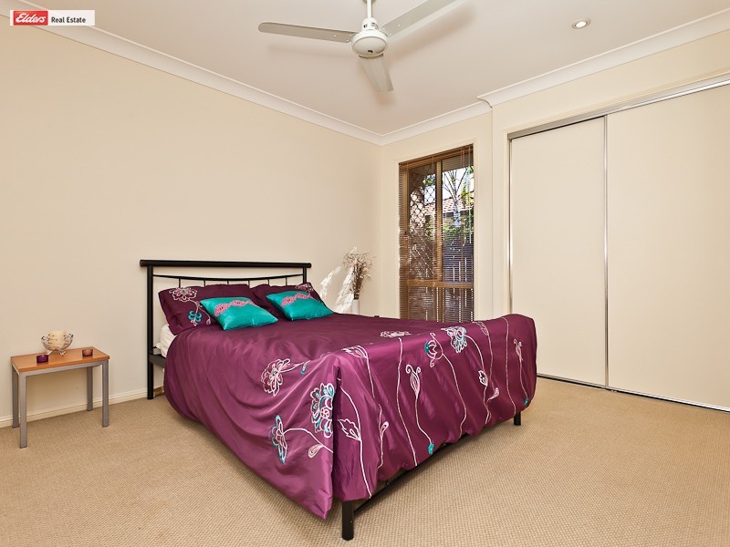 18 Roma Street, Scarborough QLD 4020