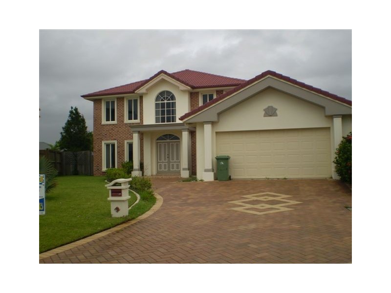 5 Eva Court, Newport QLD 4020