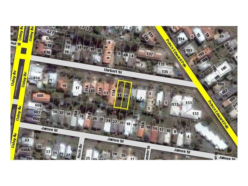 11 Herbert Street, Scarborough QLD 4020