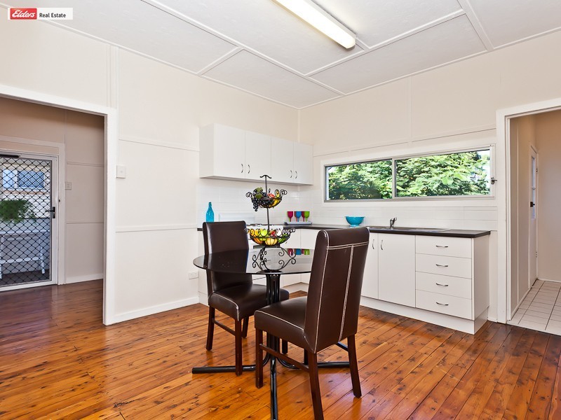 5 Ewart Street, Clontarf QLD 4019