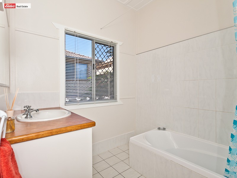 5 Ewart Street, Clontarf QLD 4019