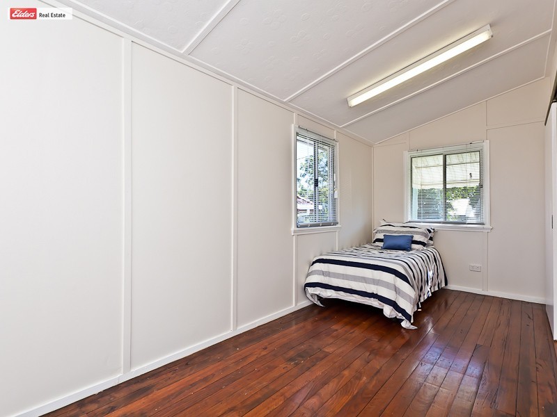 5 Ewart Street, Clontarf QLD 4019