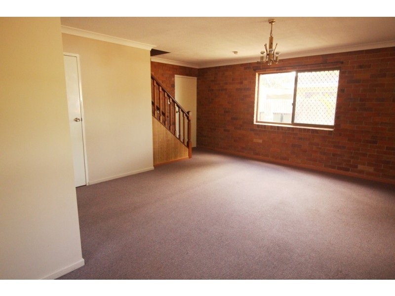 1/59 Prince Edward Pde, Redcliffe QLD 4020