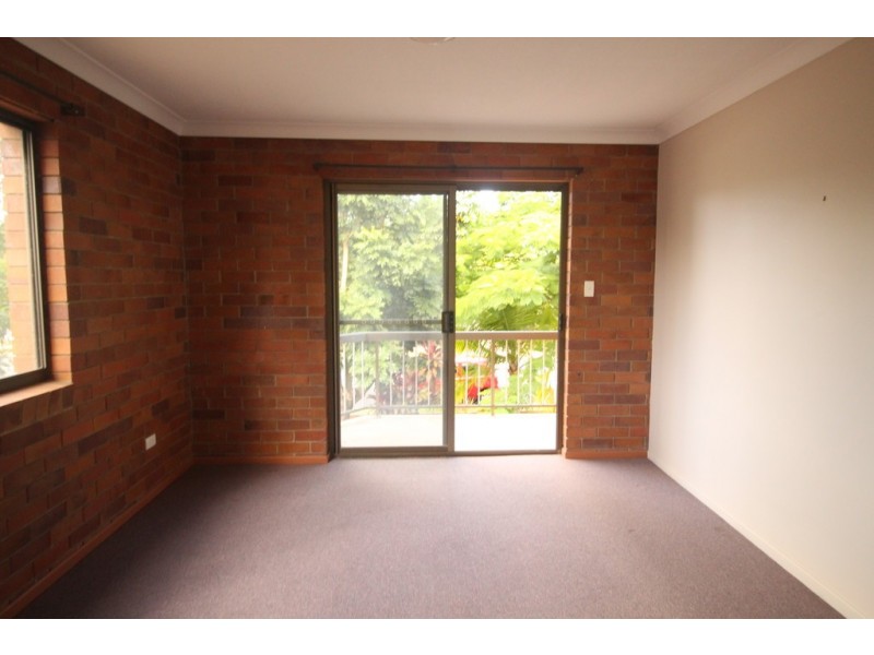 1/59 Prince Edward Pde, Redcliffe QLD 4020
