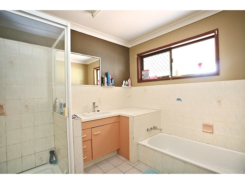 16 Harrow Court, Caboolture QLD 4510