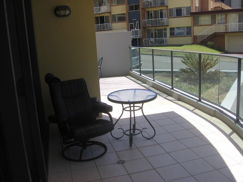 1/36  Prince Edward Pde, Redcliffe QLD 4020