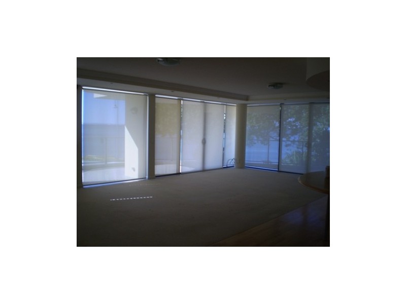 1/36  Prince Edward Pde, Redcliffe QLD 4020