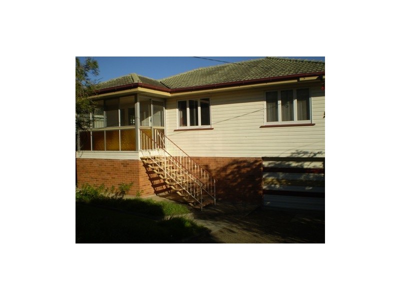 8 Windsor Street, Margate QLD 4019