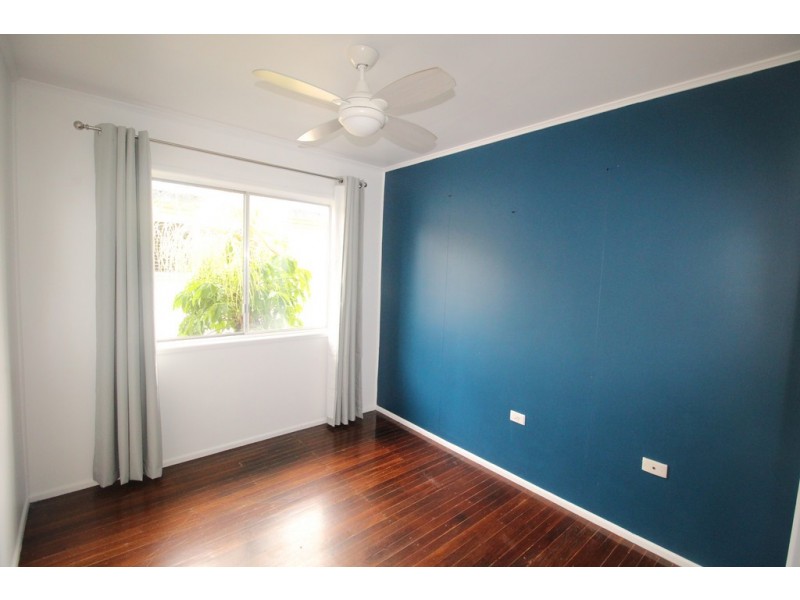 60 Longland Street, Redcliffe QLD 4020