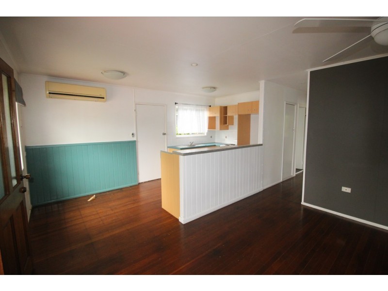 60 Longland Street, Redcliffe QLD 4020