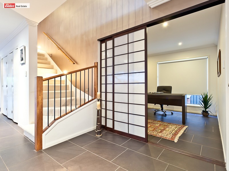 51 Lionheart Crescent, Newport QLD 4020