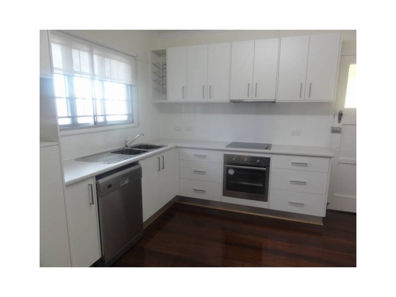 62 Paul Street, Brighton QLD 4017