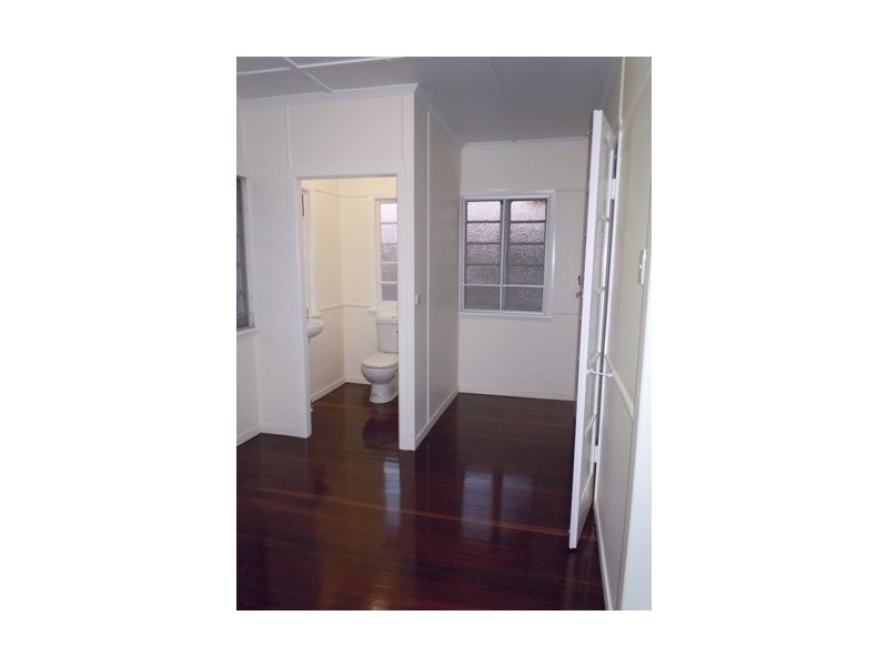 62 Paul Street, Brighton QLD 4017