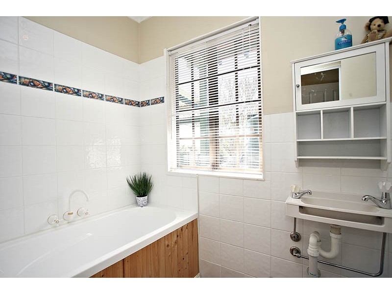 166 Macdonnell Road, Margate QLD 4019