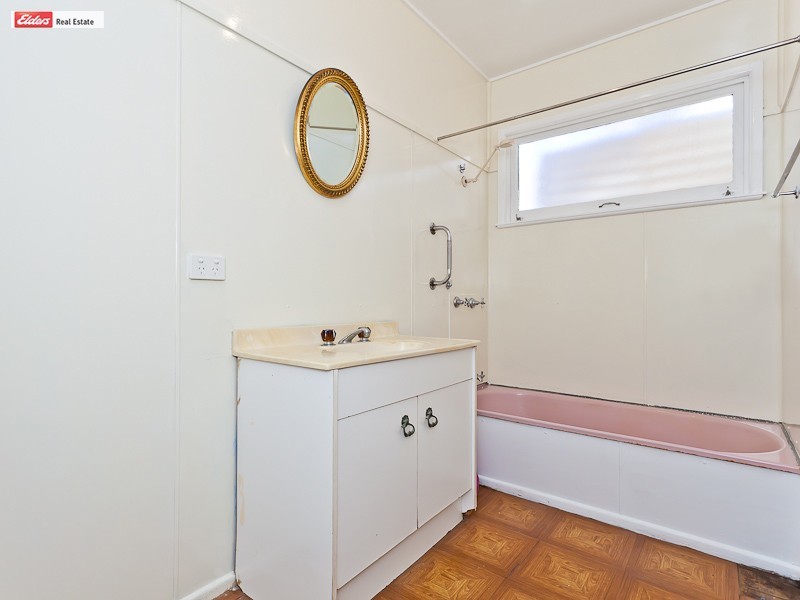 13a Herbert Street, Scarborough QLD 4020