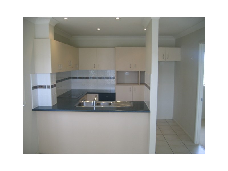 8/13 Tramore Street, Margate QLD 4019