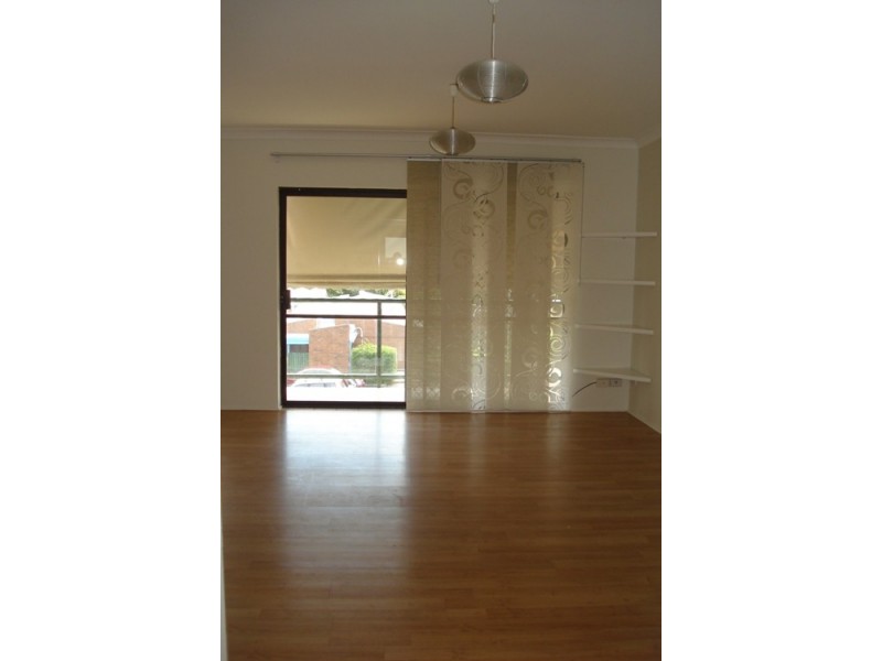 5/83 Georgina Street, Woody Point QLD 4019