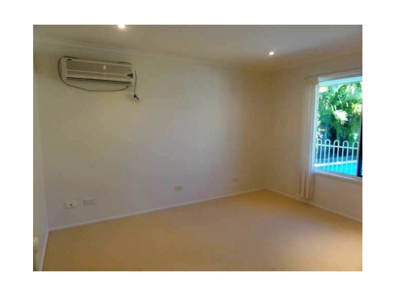 17 Breakwater Crt, Deception Bay QLD 4508