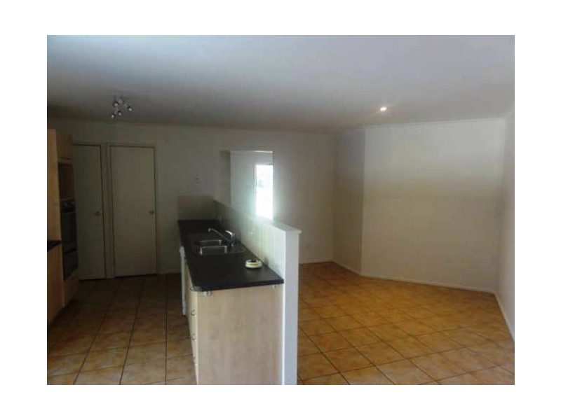17 Breakwater Crt, Deception Bay QLD 4508