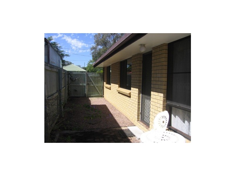 2/31 blakeney Street, Woody Point QLD 4019