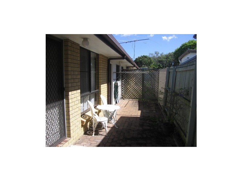 2/31 blakeney Street, Woody Point QLD 4019