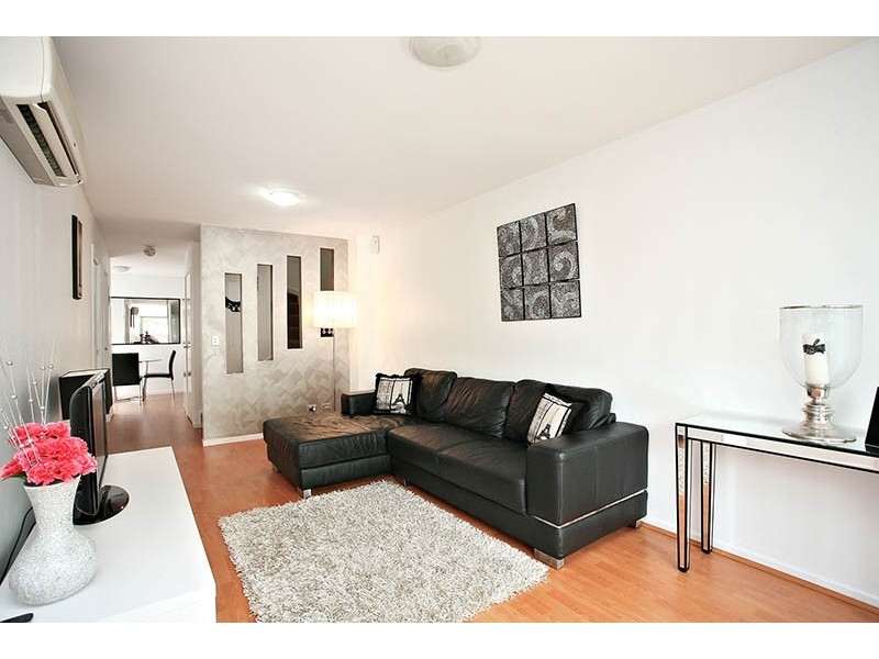 11/126 Turner Street, Scarborough QLD 4020