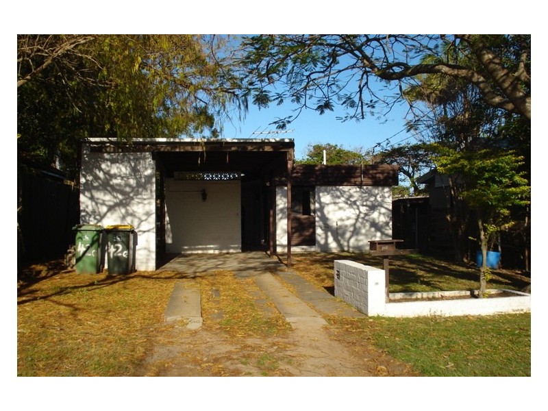 42a  Valerie Street, Clontarf QLD 4019