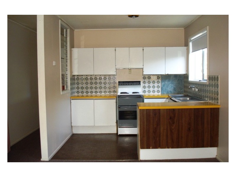 42a  Valerie Street, Clontarf QLD 4019