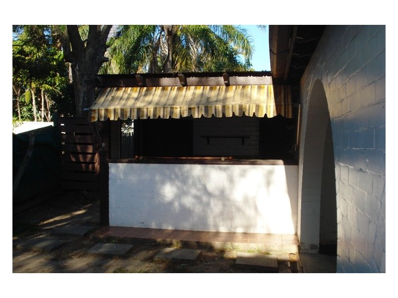 42a  Valerie Street, Clontarf QLD 4019