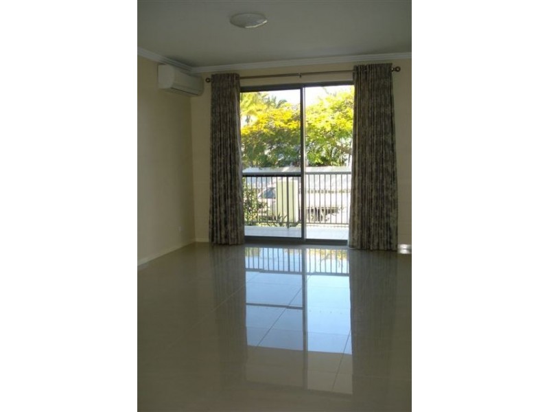 3/32 Rock Street, Scarborough QLD 4020