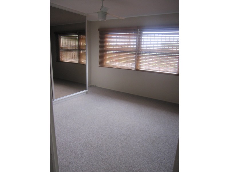 29 Michel Road, Scarborough QLD 4020