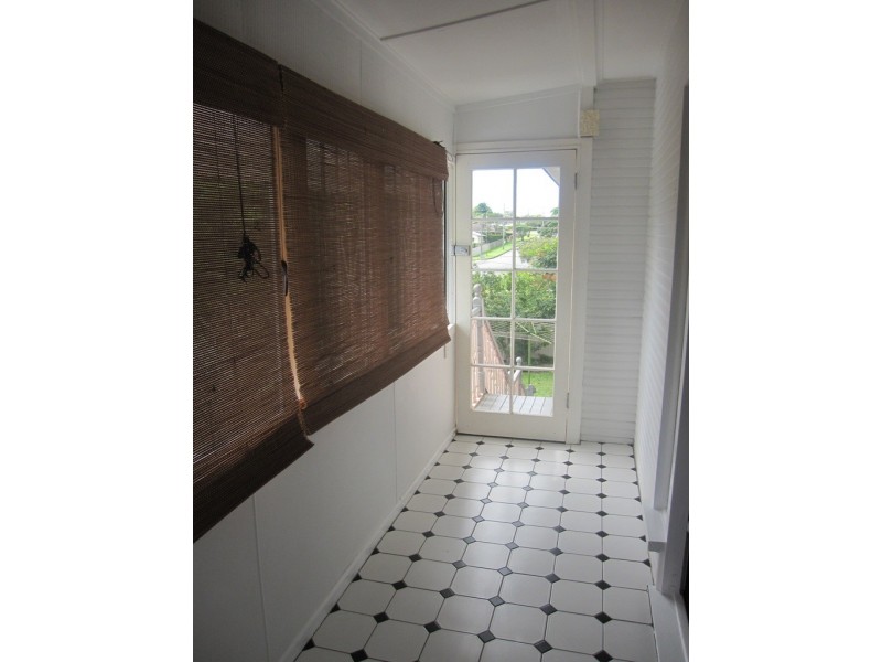 29 Michel Road, Scarborough QLD 4020