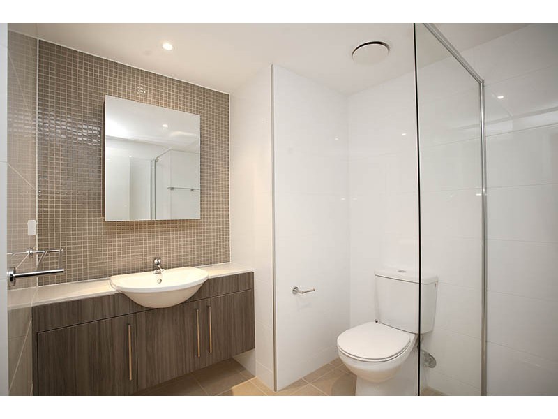 803/14 Oxley Avenue, Woody Point QLD 4019
