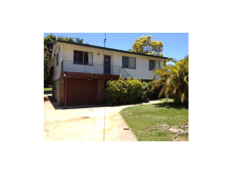 2 Pearen Street, Clontarf QLD 4019