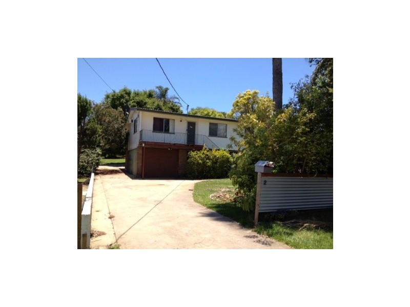2 Pearen Street, Clontarf QLD 4019