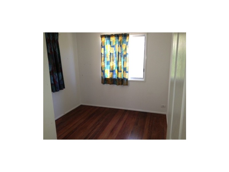 2 Pearen Street, Clontarf QLD 4019