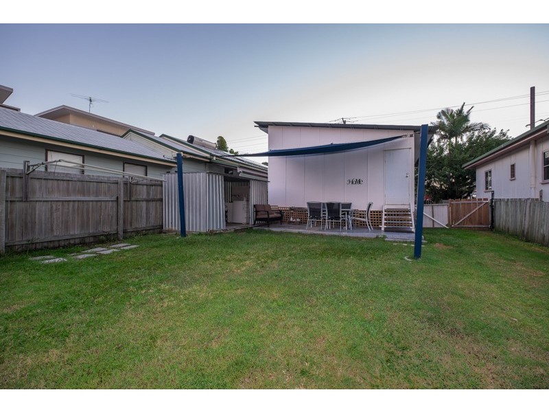 380 Scarborough Road, Scarborough QLD 4020