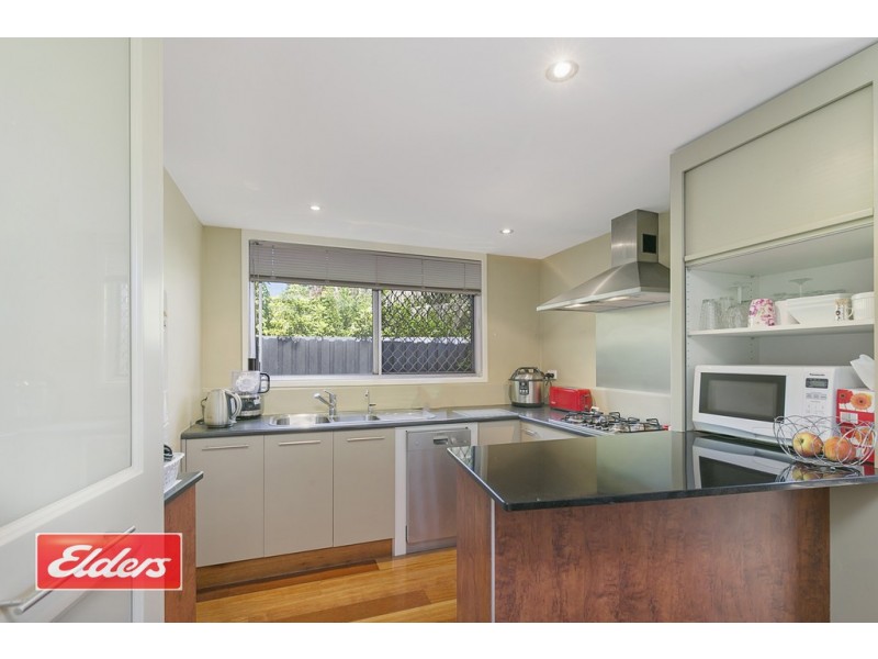2/38 Queen Street, Scarborough QLD 4020