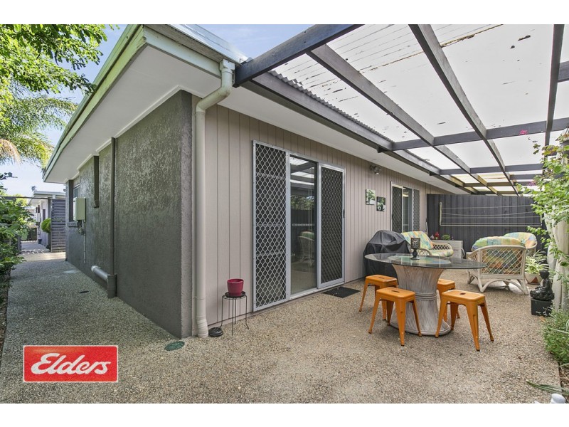 2/38 Queen Street, Scarborough QLD 4020
