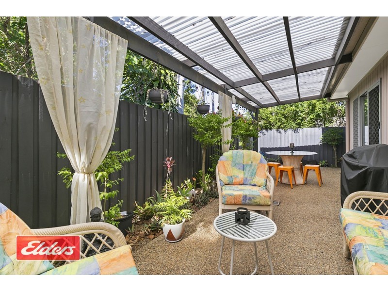 2/38 Queen Street, Scarborough QLD 4020