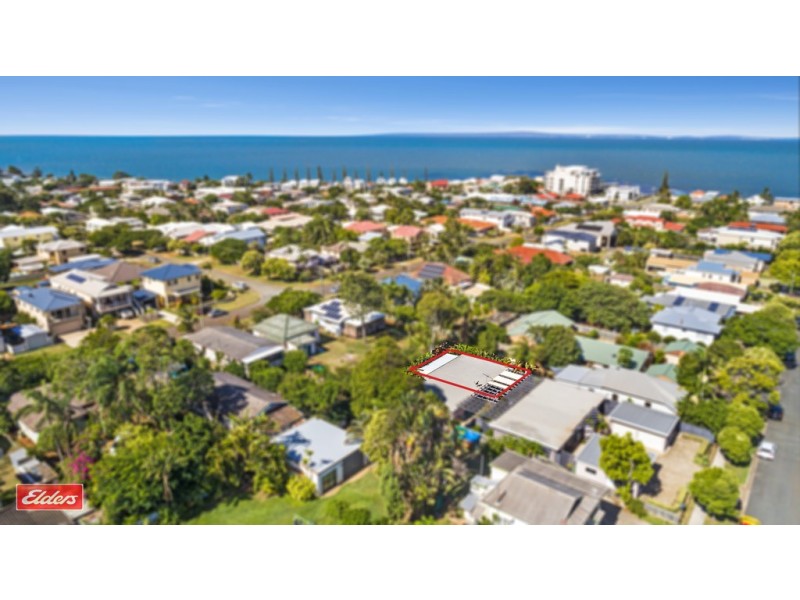 2/38 Queen Street, Scarborough QLD 4020