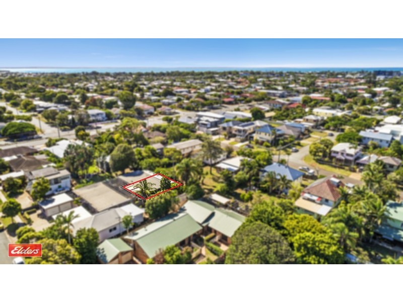 2/38 Queen Street, Scarborough QLD 4020