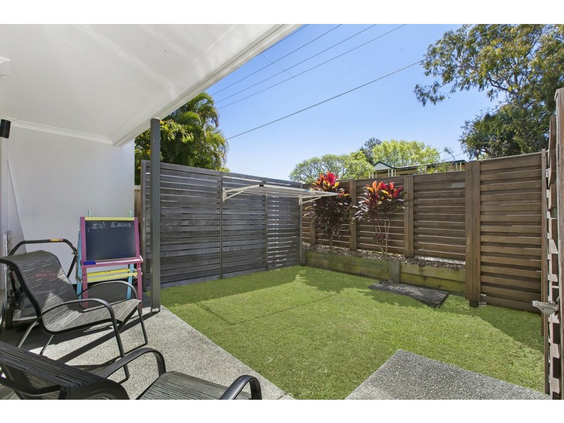 8/19-21 Shields Street, Redcliffe QLD 4020