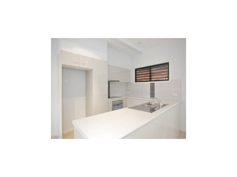 10/139 Turner Street, Scarborough QLD 4020