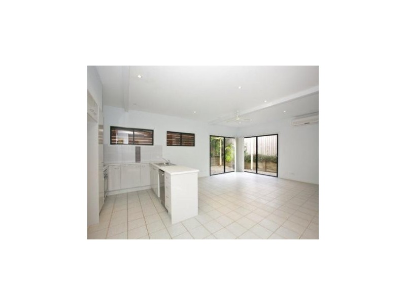 10/139 Turner Street, Scarborough QLD 4020
