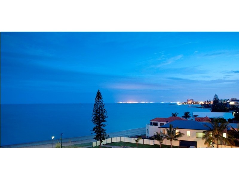 28/146 Prince Edward Parade, Scarborough QLD 4020