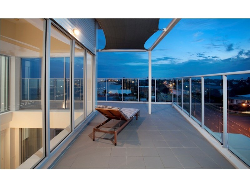 28/146 Prince Edward Parade, Scarborough QLD 4020