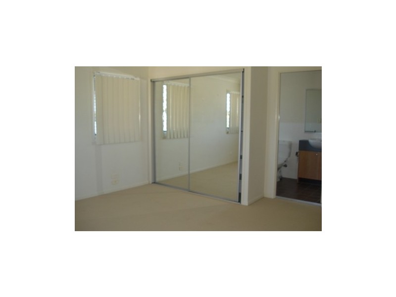 8/13 Tramore Street, Margate QLD 4019